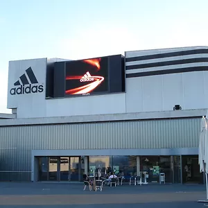 Adidas Factory Outlet Herzogenaurach