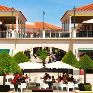 Campera Outlet Shopping