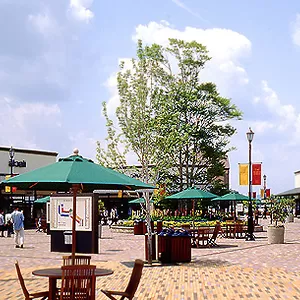 Toki Premium Outlets