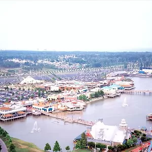 Barefoot Landing