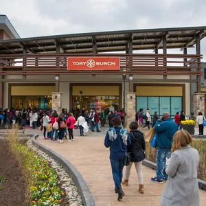 Clarksburg Premium Outlets