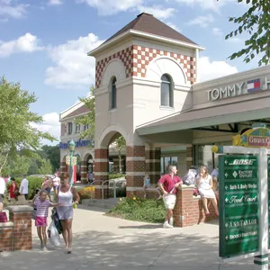 Grove City Premium Outlets