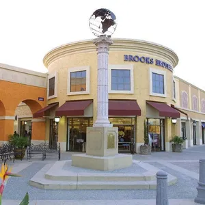 Las Americas Premium Outlets