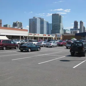 Newport Plaza