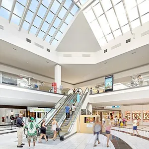 Quaker Bridge Mall