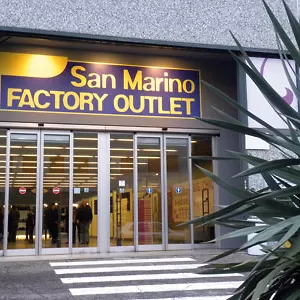 Big & Chic: San Marino Factory Outlet