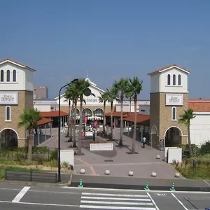 Tosu Premium Outlets